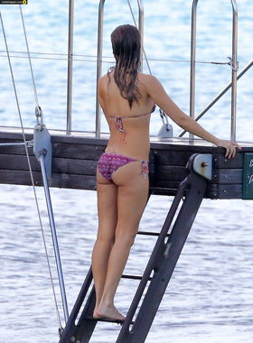 jessica alba fap bunda thong biquini Foto